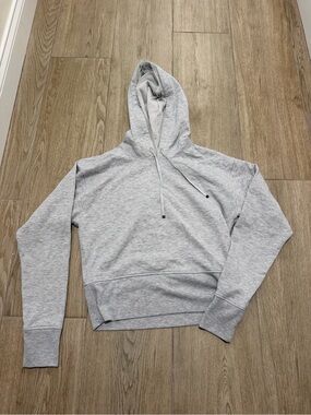 Women’s Victoria Secret Large Light Gray Hoodie Sweater